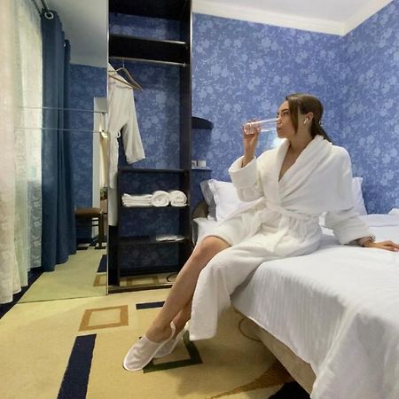 Frodo Hotel Tasjkent Eksteriør billede