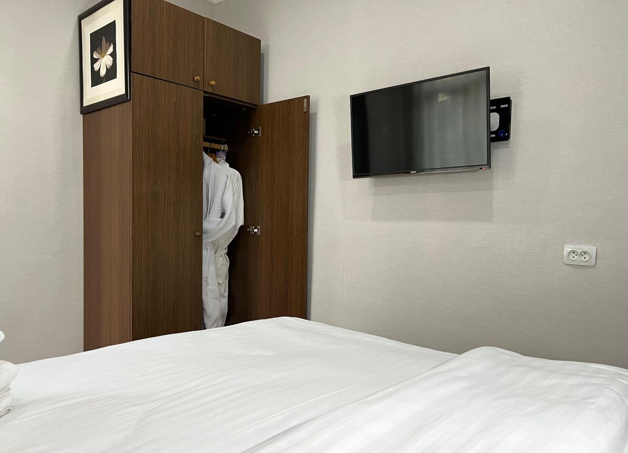 Frodo Hotel Tasjkent Eksteriør billede
