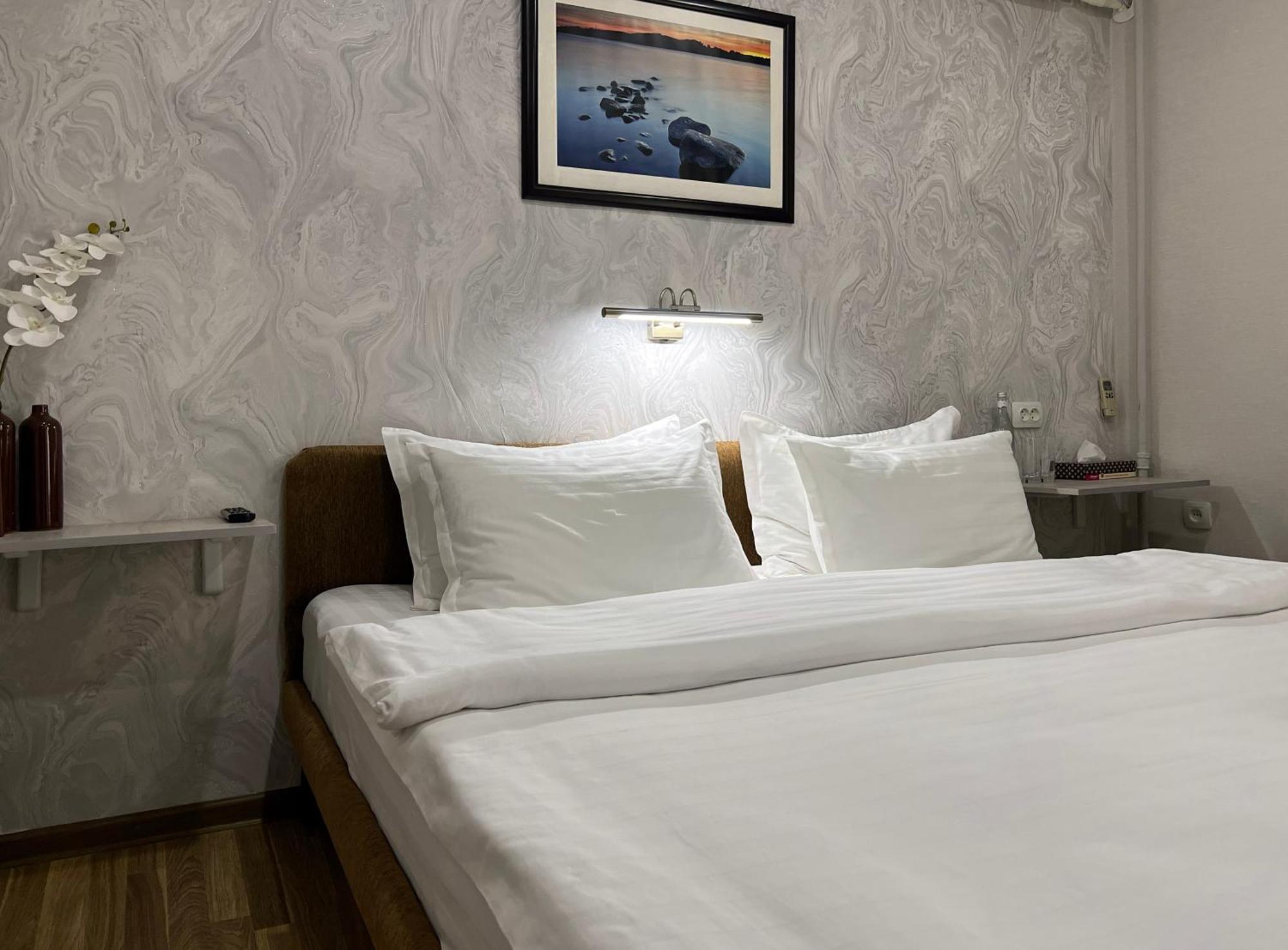 Frodo Hotel Tasjkent Eksteriør billede